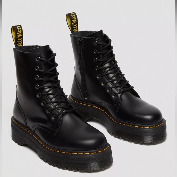 Doc Marten Platform Jadon Boots - Picture 1 of 6